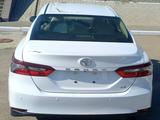 Toyota Camry 2023 года за 15 800 000 тг. в Актобе – фото 5