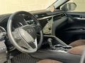 Toyota Camry 2019 годаүшін13 600 000 тг. в Атырау – фото 12