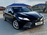 Toyota Camry 2019 годаүшін13 600 000 тг. в Атырау