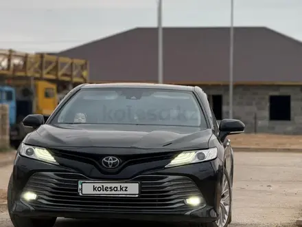 Toyota Camry 2019 года за 13 600 000 тг. в Атырау – фото 8