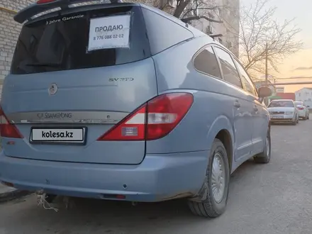 SsangYong Rodius 2005 года за 2 500 000 тг. в Атырау – фото 3