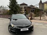 Kia K5 2018 года за 9 800 000 тг. в Алматы – фото 2