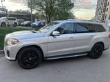 Mercedes-Benz GLS 450 2017 года за 22 499 590 тг. в Алматы – фото 2