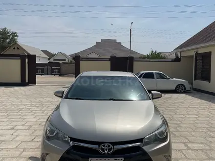 Toyota Camry 2015 года за 6 500 000 тг. в Актау – фото 2