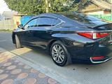 Lexus ES 250 2019 года за 16 500 000 тг. в Павлодар – фото 4