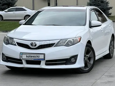 Toyota Camry 2014 года за 8 000 000 тг. в Алматы – фото 29