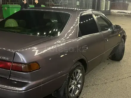 Toyota Camry 1998 года за 2 800 000 тг. в Астана – фото 6