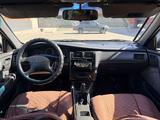 Toyota Carina E 1994 года за 1 400 000 тг. в Усть-Каменогорск – фото 3
