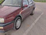 Volkswagen Vento 1993 года за 1 200 000 тг. в Астана – фото 3