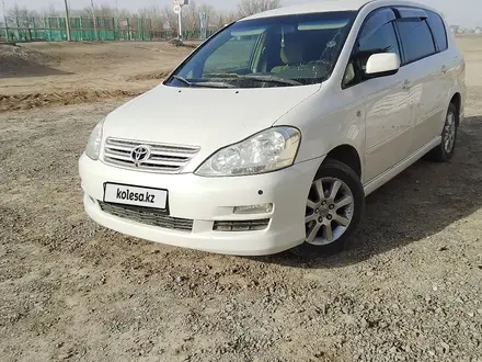Toyota Ipsum 2004 года за 4 400 000 тг. в Атырау