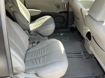 Toyota Sienna 2013 года за 12 500 000 тг. в Кызылорда – фото 9