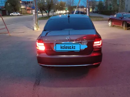 Volkswagen Polo 2017 годаүшін6 600 000 тг. в Петропавловск – фото 2