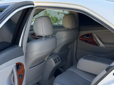 Toyota Camry 2010 года за 5 400 000 тг. в Жанаозен – фото 6