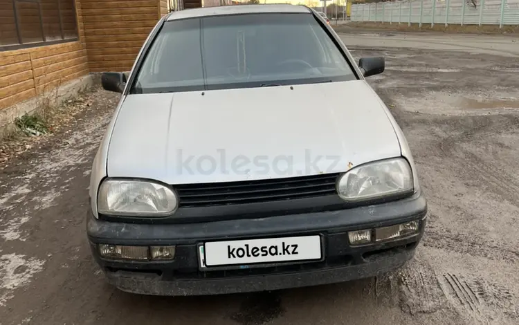 Volkswagen Golf 1993 годаfor1 000 000 тг. в Осакаровка