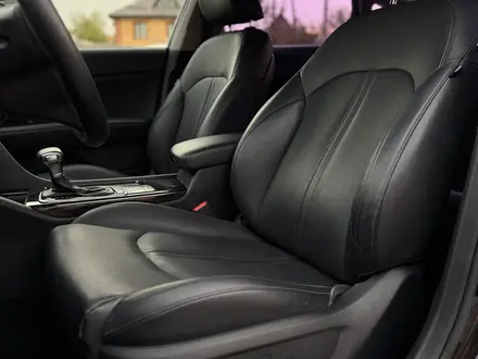 Kia K5 2015 года за 8 800 000 тг. в Алматы – фото 10