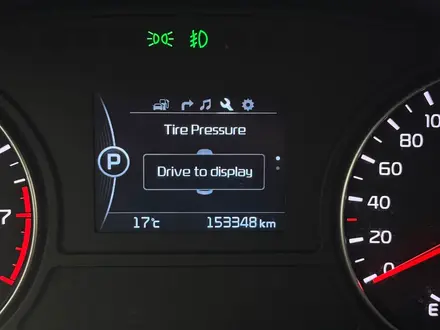 Kia K5 2015 года за 8 800 000 тг. в Алматы – фото 20