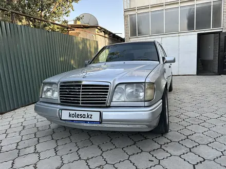 Mercedes-Benz E 280 1995 года за 3 200 000 тг. в Алматы – фото 11