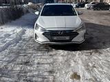 Hyundai Elantra 2019 года за 8 700 000 тг. в Астана
