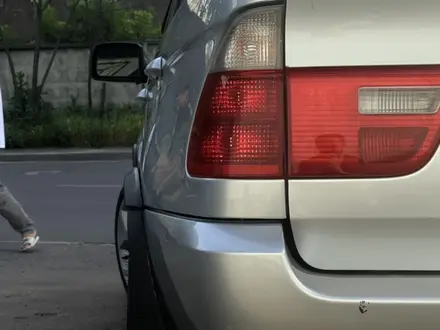 BMW X5 2004 года за 6 800 000 тг. в Алматы – фото 16