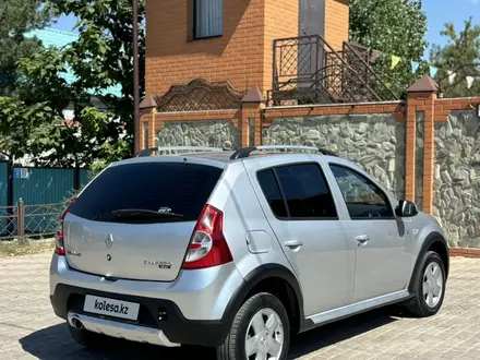 Renault Sandero Stepway 2014 года за 3 530 000 тг. в Актобе – фото 6