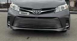 Toyota Sienna 2014 года за 14 800 000 тг. в Актау – фото 3