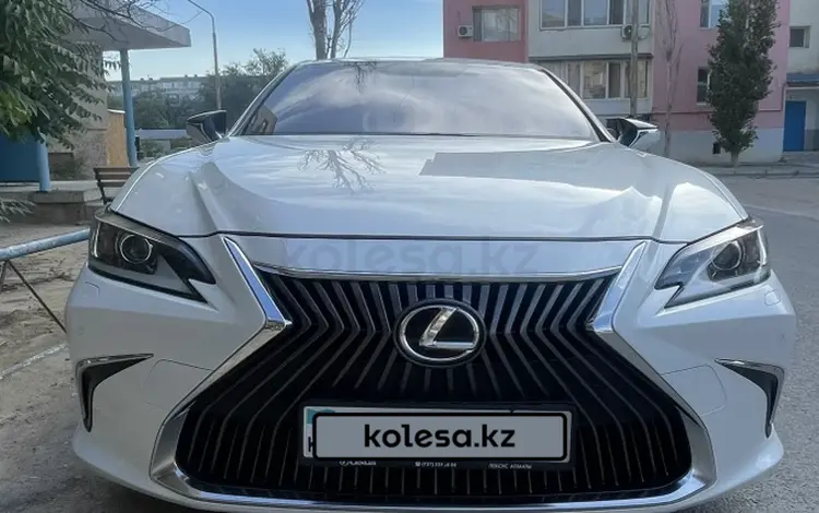 Lexus ES 250 2020 годаүшін24 000 000 тг. в Актау