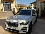 BMW X5 2022 годаүшін38 000 000 тг. в Алматы