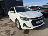 Chevrolet Onix 2023 года за 5 600 000 тг. в Астана – фото 2