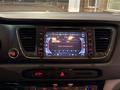 Kia Carnival 2016 года за 11 900 000 тг. в Алматы – фото 9
