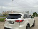 Toyota Highlander 2013 года за 13 000 000 тг. в Актобе – фото 3