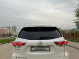 Toyota Highlander 2013 года за 13 000 000 тг. в Актобе – фото 5