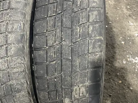 175/65R15 2шт Зима Сезон Докатать Состаяние На Фот за 6 000 тг. в Алматы – фото 2