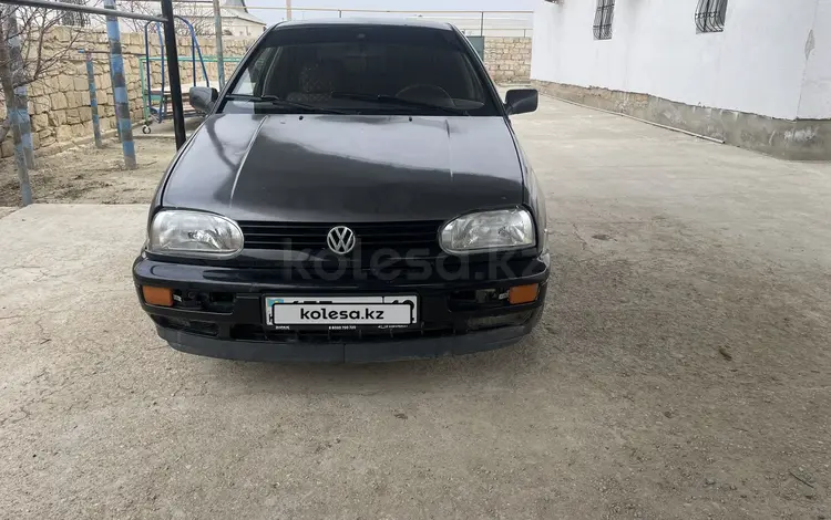 Volkswagen Golf 1994 годаүшін1 300 000 тг. в Актау