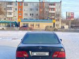 Mercedes-Benz E 320 1997 года за 3 300 000 тг. в Караганда – фото 4