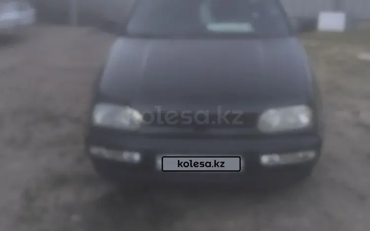 Volkswagen Golf 1997 годаүшін3 000 000 тг. в Алматы