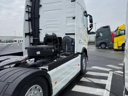 Volvo  FH460 Globetrotter XL 2026 года за 83 500 000 тг. в Алматы – фото 5