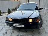 BMW 740 1997 годаүшін5 500 000 тг. в Алматы