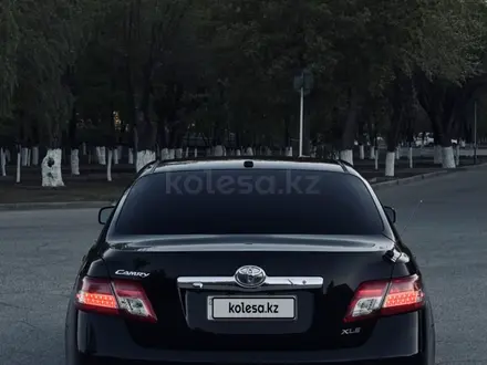 Toyota Camry 2011 года за 4 400 000 тг. в Атырау – фото 13