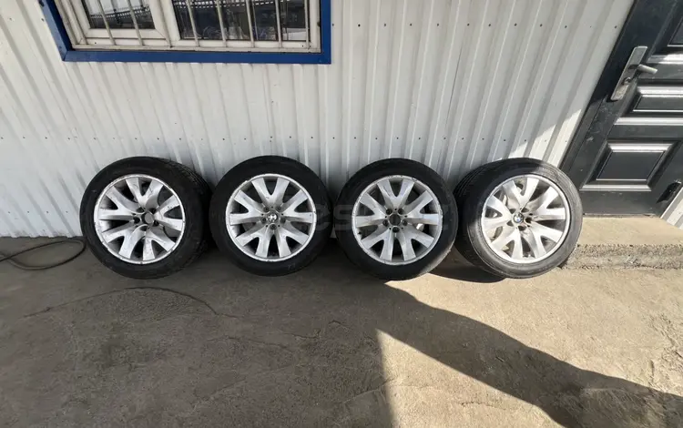 Резина с дисками BMW за 320 000 тг. в Алматы