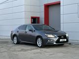 Lexus ES 300h 2014 годаүшін10 850 000 тг. в Астана – фото 5