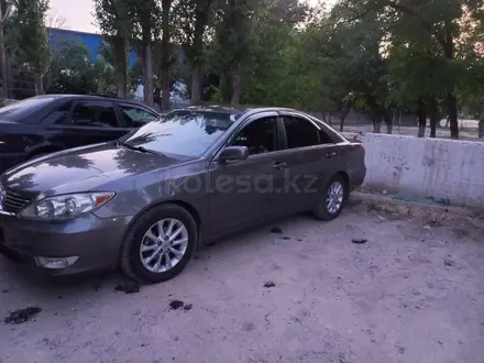 Toyota Camry 2005 года за 5 300 000 тг. в Тараз – фото 2