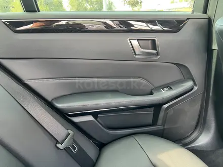 Mercedes-Benz E 200 2015 года за 13 700 000 тг. в Алматы – фото 38