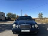 Mercedes-Benz E 200 1996 годаfor2 900 000 тг. в Караганда – фото 4