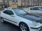 Mercedes-Benz C 180 2005 года за 3 100 000 тг. в Алматы