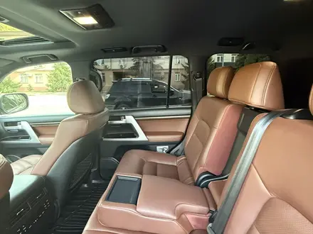 Toyota Land Cruiser 2017 года за 39 000 000 тг. в Алматы – фото 12