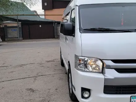 Toyota Hiace 2015 года за 16 000 000 тг. в Алматы – фото 12