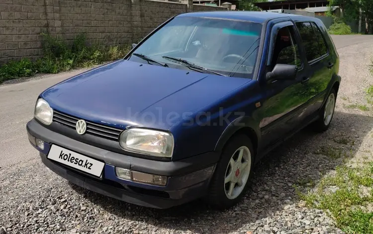 Volkswagen Golf 1995 годаүшін1 200 000 тг. в Алматы