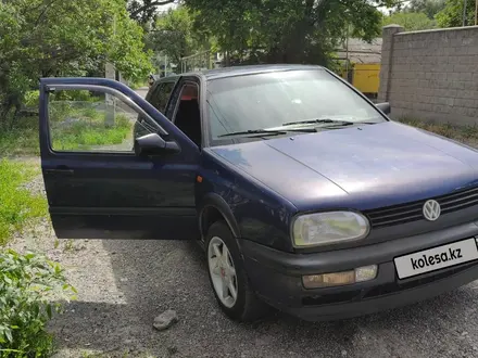 Volkswagen Golf 1995 года за 1 200 000 тг. в Алматы – фото 5