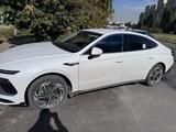 Hyundai Sonata 2024 года за 13 000 000 тг. в Алматы – фото 3