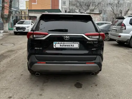 Toyota RAV4 2022 года за 18 900 000 тг. в Караганда – фото 4